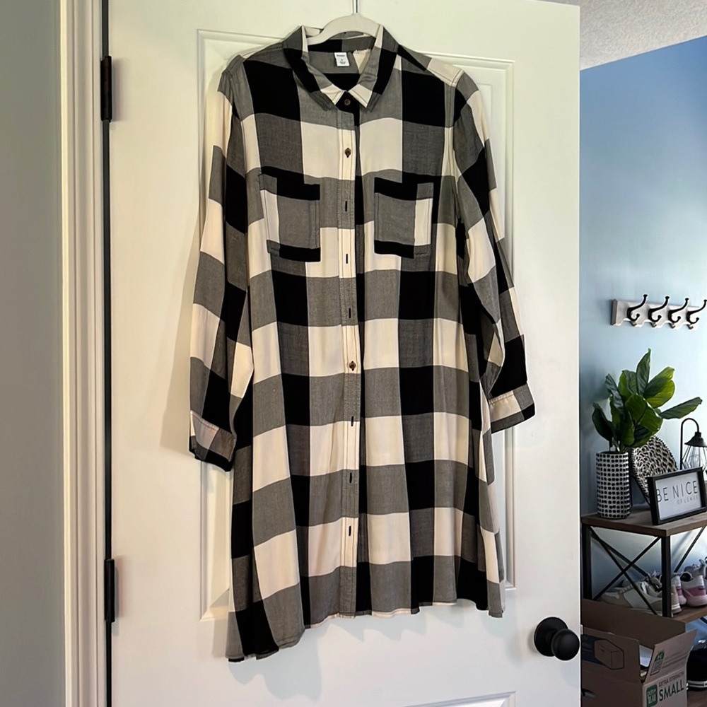Old Navy Button Down Shirt Dress